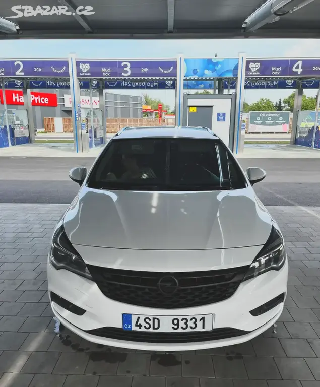 Opel Astra K Sports Tourer VELKÝ SERVIS